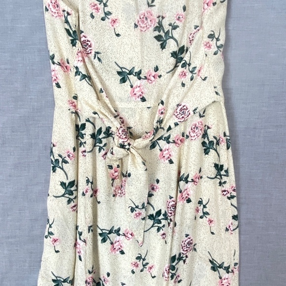 Karin Stevens Ivory Floral Maxi Dress - Picture 5 of 12